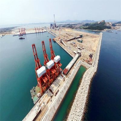 نوع تسمه جابجایی مواد انبوه سیستم تخلیه کننده کشتی Grab Ship در ترمینال بندر دریایی